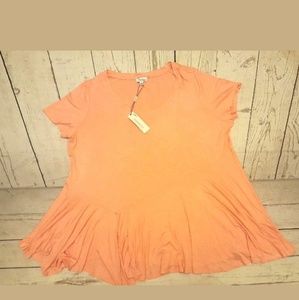 Symmetry Plus Size Blush Pink Blouse
Size 3X